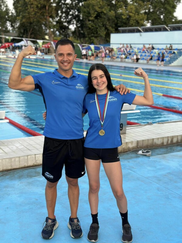 New broken record for Karina Mitrova in 100 m. butterfly event